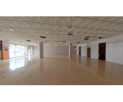Local comercial en Venta en Espartinas, Sevilla