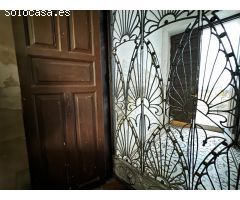 CASA DE TECHOS ALTOS EN PLENA JUDERÍA, CORDOBA