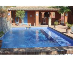 CHALET DE UNA SOLA PLANTA EN ZONA TRASSIERRA, CORDOBA
