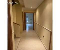 ADOSADO EN VENTA EN PERFECTO ESTADO
