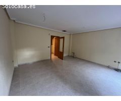 ADOSADO EN VENTA EN PERFECTO ESTADO