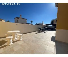 Chalet en Venta en Villamartín, Alicante