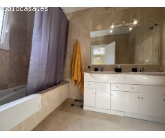Chalet en Venta en Villamartín, Alicante