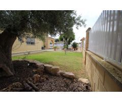 Chalet en Venta en Dehesa de campoamor, Alicante