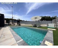 Chalet en Venta en San Miguel de Salinas, Alicante