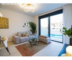 Chalet en Venta en Punta Prima, Alicante