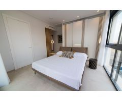 Chalet en Venta en Punta Prima, Alicante