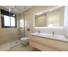 Chalet en Venta en Punta Prima, Alicante
