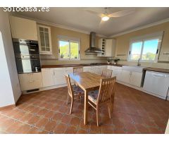 Chalet en Venta en El Pinar de Campoverde, Alicante