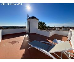 Chalet en Venta en El Pinar de Campoverde, Alicante
