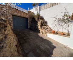 Chalet en Venta en El Pinar de Campoverde, Alicante