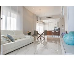 Chalet en Venta en Villamartín, Alicante