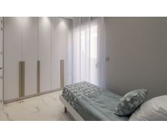 Chalet en Venta en Villamartín, Alicante