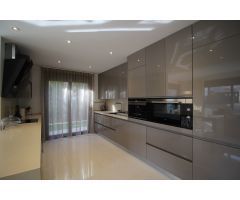 Chalet en Venta en Dehesa de campoamor, Alicante