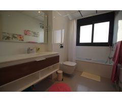 Chalet en Venta en Dehesa de campoamor, Alicante