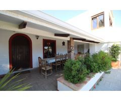 Chalet en Venta en Orihuela Costa, Alicante