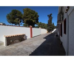 Chalet en Venta en Orihuela Costa, Alicante
