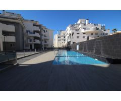 Apartamento en Venta en Villamartín, Alicante