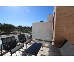 Chalet en Venta en Villamartín, Alicante