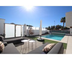 Chalet en Venta en Villamartín, Alicante