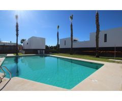 Chalet en Venta en Villamartín, Alicante