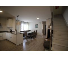 Apartamento en Venta en Villamartín, Alicante