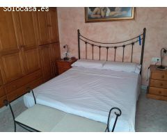 VIVIENDA EN BAJO CON COCHERA