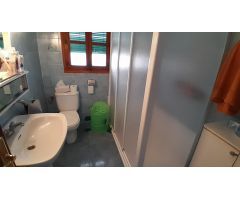 BAJO 4 HABITACIONES CENTRICO EN YECLA