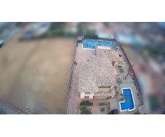 Chalet en Venta en La Carlota, Córdoba