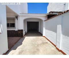 Chalet en Venta en La Carlota, Córdoba