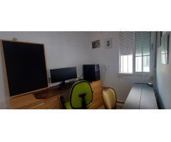¡¡¡ PISO EN EL BARRIO NARANJO !!!
