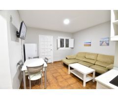 Magnífico chalet adosado en urbanización El Puntal