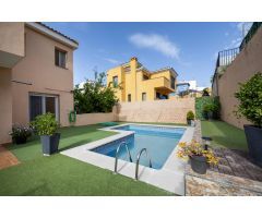 Chalet en Venta en La Zubia, Granada