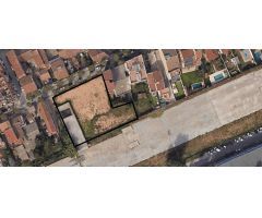 Dos parcela en venta con anteproyecto de edificio