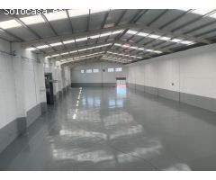 Nave industrial con salida a dos calles