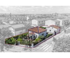 ¿Buscas una casa con carácter, espacio y potencial en Montmeló?