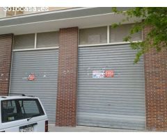 ZONA con gran facilidad aparcamiento.