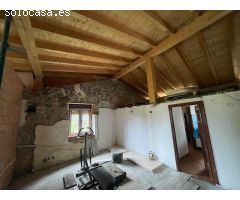 CASA PAREADA CON MUCHAS POSIBILIDADES