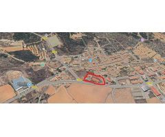 En Masllorenç! Nave industrial polivalente con muelle de carga, oficinas y amplia superficie
