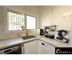 PRECIOSA CASA CON 2 VIVIENDAS EN SANTA SUSANNA !