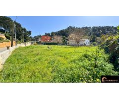 EXCELENTE OPORTUNIDAD DE ADQUIRIR DOS PARCELAS DE TERRENO, CADA UNA CON UNA SUPERFÍCIE DE 406m²