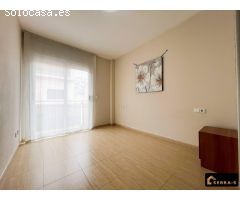 AMPLIO PISO PARA ENTRAR A VIVIR EN MATARO!!