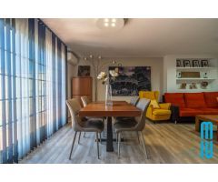 ¡Descubre esta fantástica casa pareada de tres plantas, perfecta para toda la familia!
