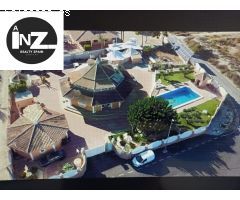 CHALET INDEPENDIENTE CON PARCELA DE 2350 M2