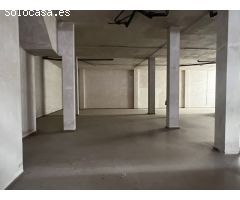 Gran local en alquiler y venta en zona av. Ronda de Elda.