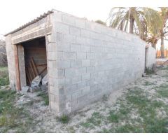 CHALET PARA REFORMAR JUNTO AL CASCO URBANO DE ELDA