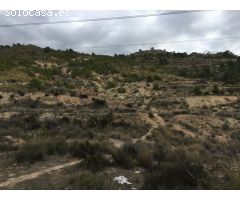 CASA DE CAMPO CON MUCHÍSIMO POTENCIAL CON MÁS DE 100.000M2 DE PARCELA