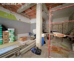 LOCAL COMERCIAL IDEAL PARA CONVERTIR EN VIVIENDA A ESCASOS METROS DE LA GRAN AVENIDA