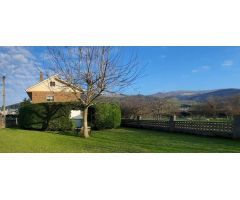 Casa Independiente en Los Corrales de Buelna