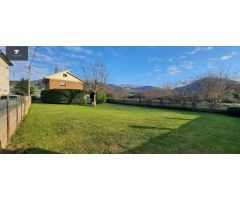 Casa Independiente en Los Corrales de Buelna